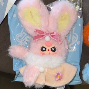 Baby Three Winter Series - Softberry Bun w/ Special Rare Eyes